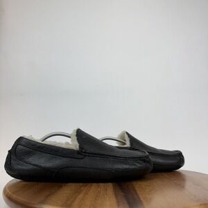 Mens UGG Ascot Black Leather Lined Slippers Moccasins Loafers Size 13 M GUC